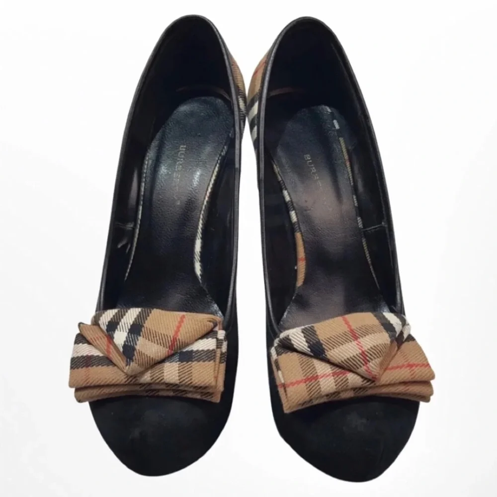 Burberry Women's Black Vintage Classy Check Pumps high heels Leather - Picture 2 of 12